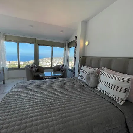 Ocean View 4 Bed In Costa Adeje Villa *