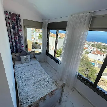 Villa Ocean View 4 Bed In Costa Adeje